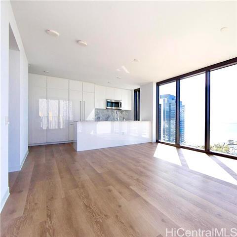 Foto del edificio - 987 Queen St