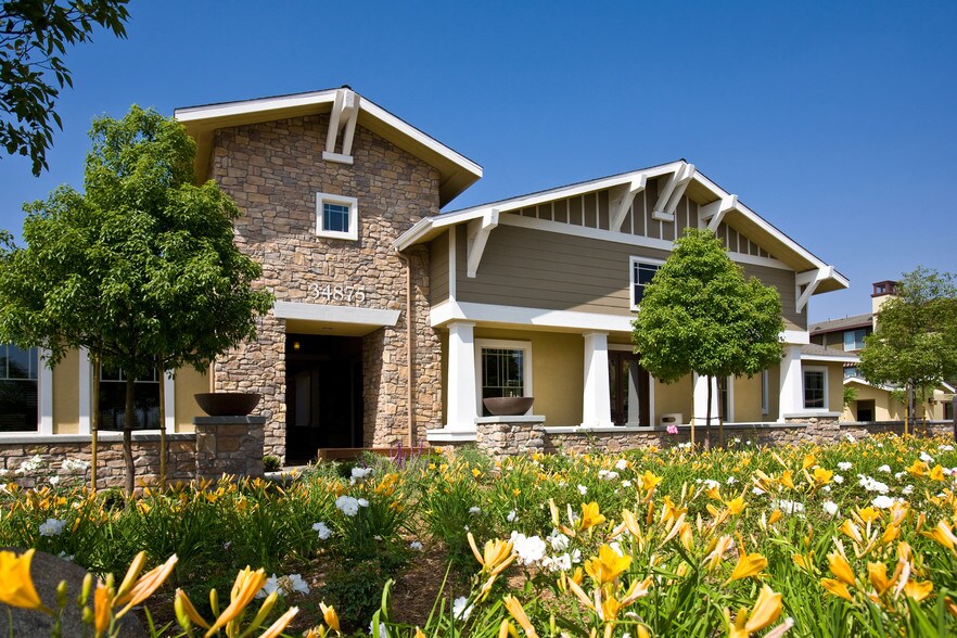 Dakota Apartments Rentals Winchester, CA