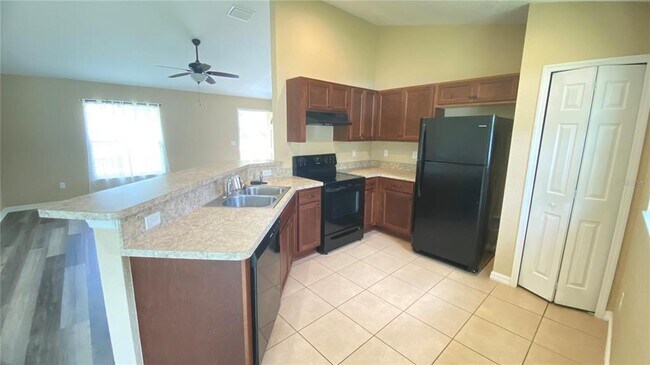 Foto del edificio - 15761 SW 23rd Avenue Rd