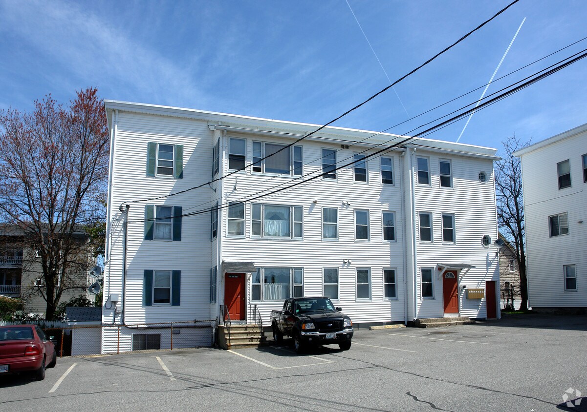 Primary Photo - 171 Rathbun St