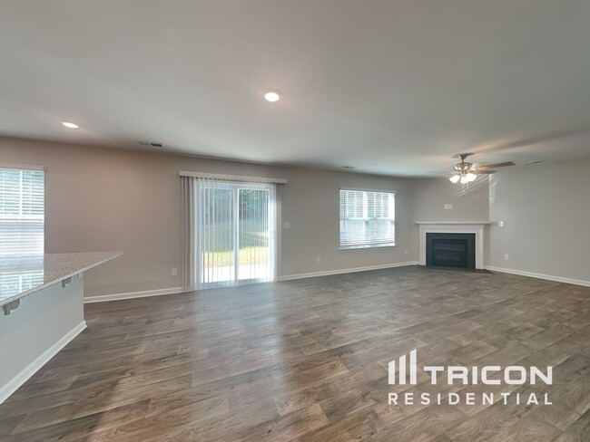 Building Photo - 419 Elmwood Pond Court Charlotte NC