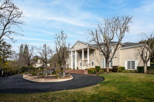 Foto del edificio - 3 Meadow Ln