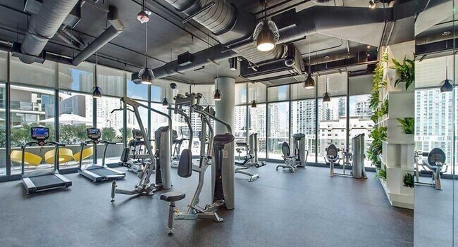 Foto del edificio - 55 SW 9th St