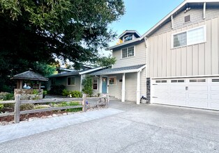 Building Photo - 224 Cotati Oaks Ct W