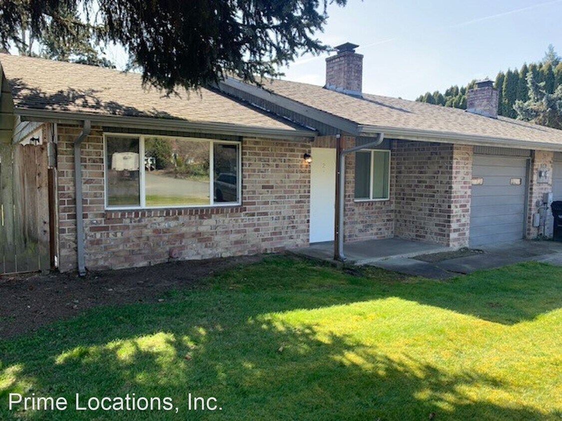 Primary Photo - 2535 42nd Ave SE