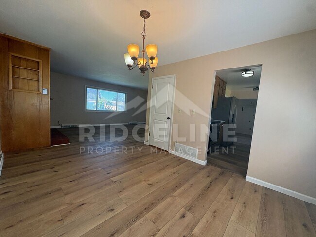 Foto del edificio - 1654 Garfield St