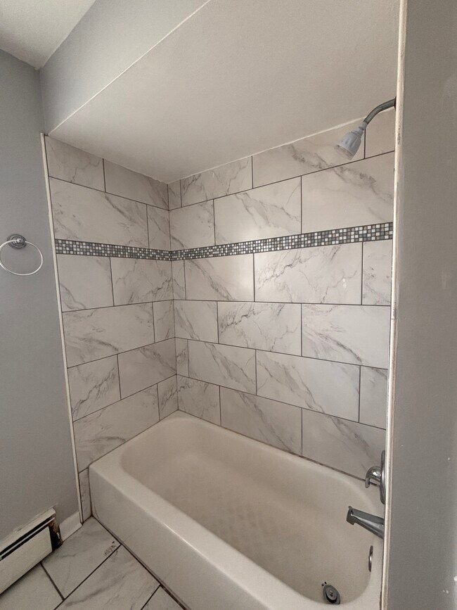 Foto del edificio - 319 N 8th Ave