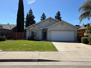 Building Photo - 1709 Redwood Ave