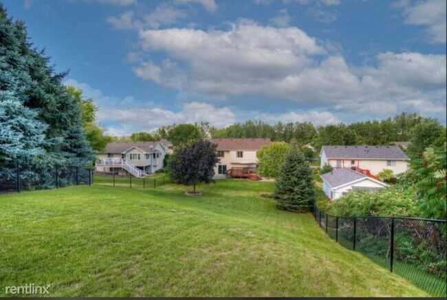 Foto del edificio - 4 br, 2 bath House - 9027 parkside dr