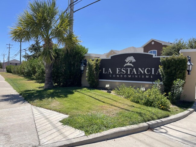 Foto del edificio - 2619 San Isidro Pkwy