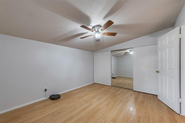 Photo - 2627 Douglas Ave Townhome