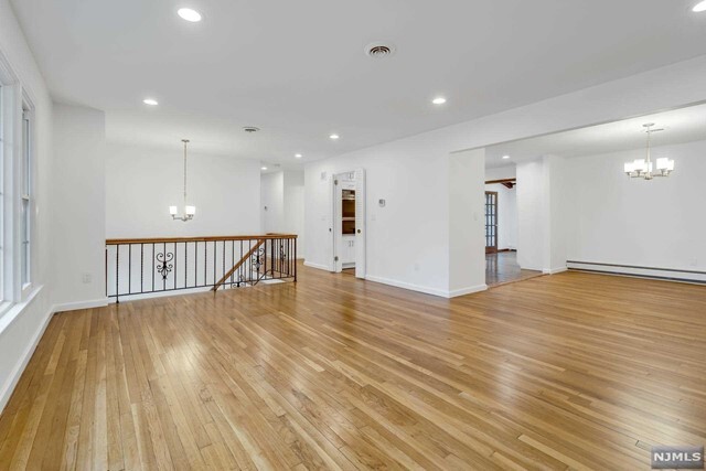 Building Photo - 61 Lenox Ave