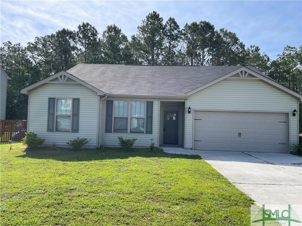 Primary Photo - 217 Timberlake Dr