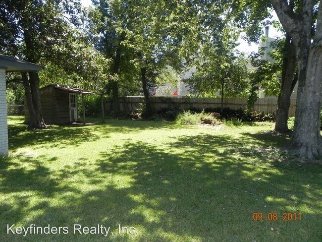 Foto del edificio - 8524 S Essen Heights Ct
