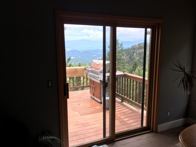 Building Photo - 11760 Baca Rd