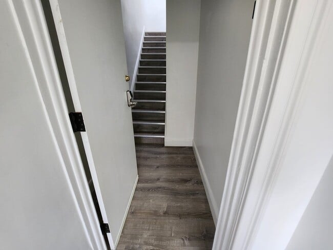 Building Photo - 7856 76th St