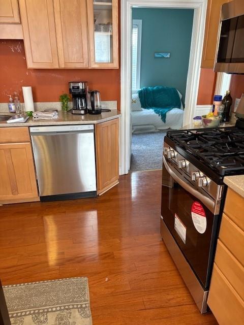 Foto del edificio - 6-6 Mansfield St