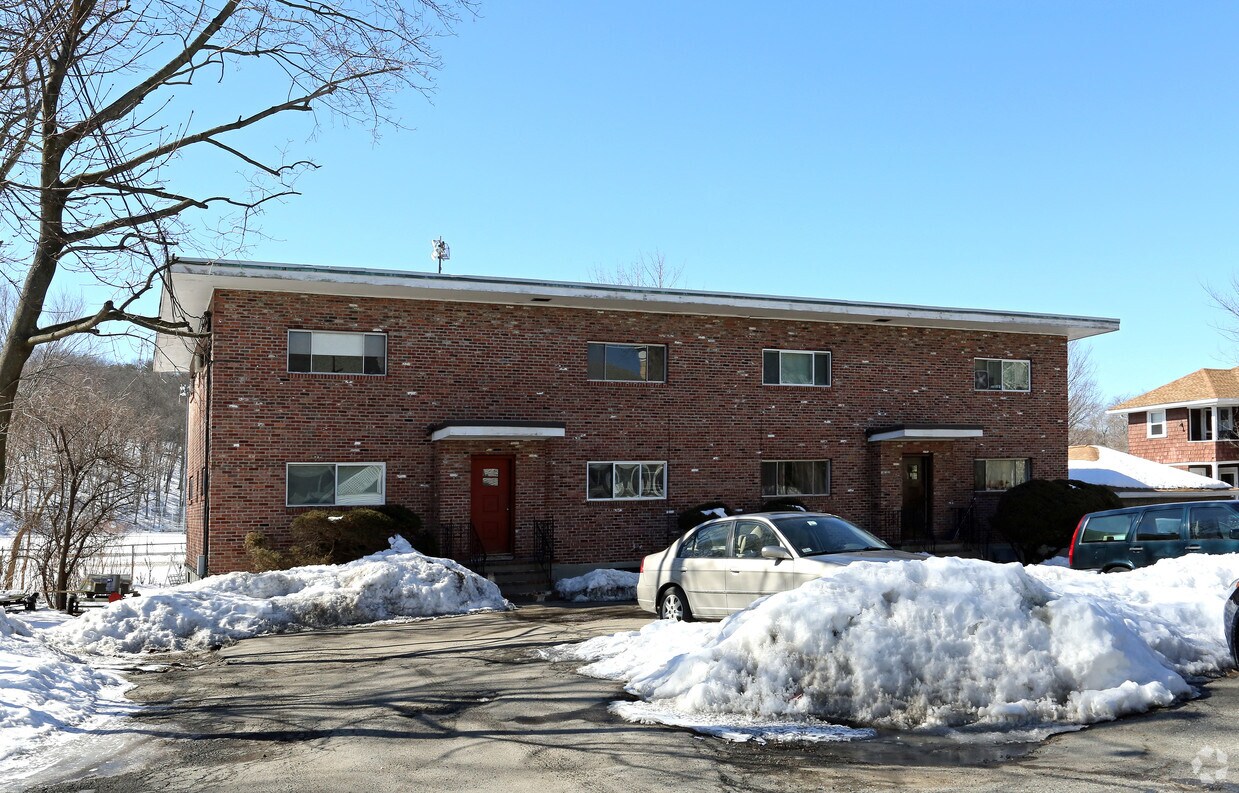 157 South St, Waltham, MA 02453 Apartments in Waltham, MA