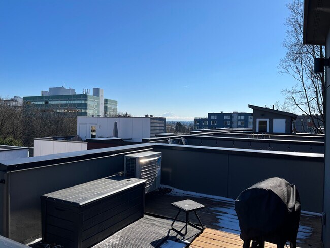 Foto del edificio - 2023 S Washington St