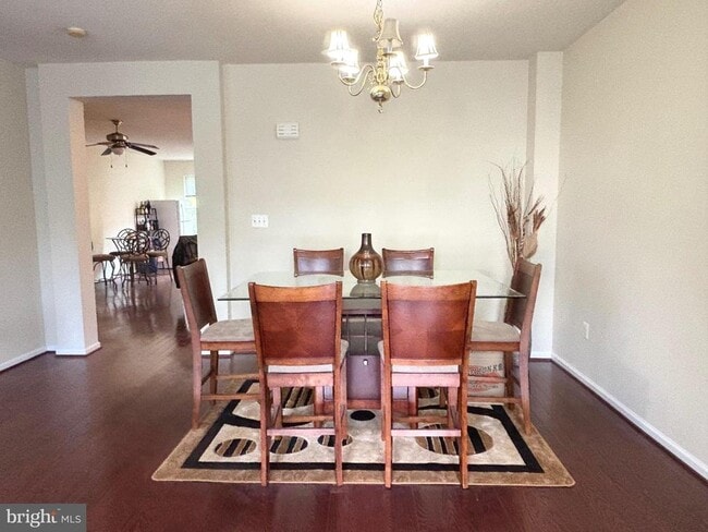 Foto del edificio - 12646 Heron Ridge Dr