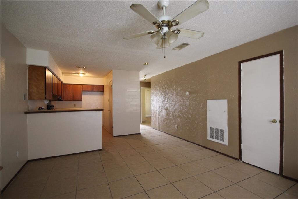 Primary Photo - 505 Lenora Dr