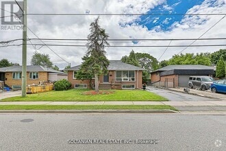 Building Photo - 130 Palmer Ave
