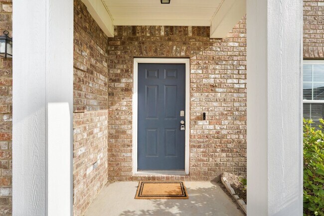 Foto del edificio - 659 Red Oak Ln