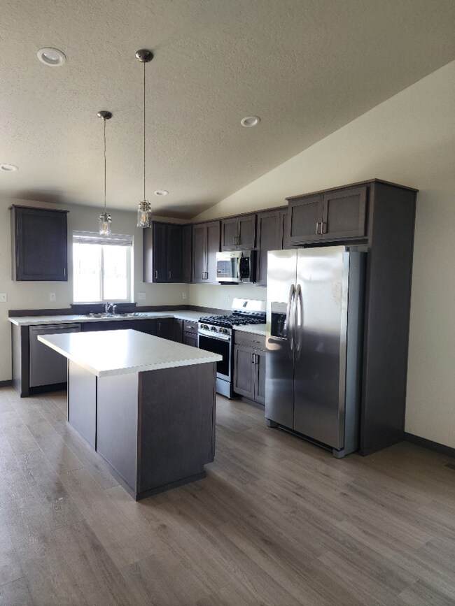 Building Photo - 3BR, 2BTH in Rathdrum