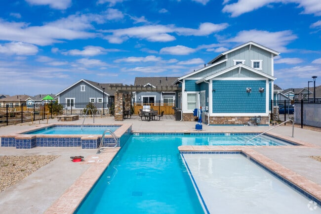 Building Photo - The Villas at Prairie Center