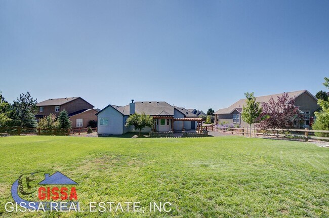 Building Photo - 4 br, 2.5 bath House - 2221 Fieldcrest Drive