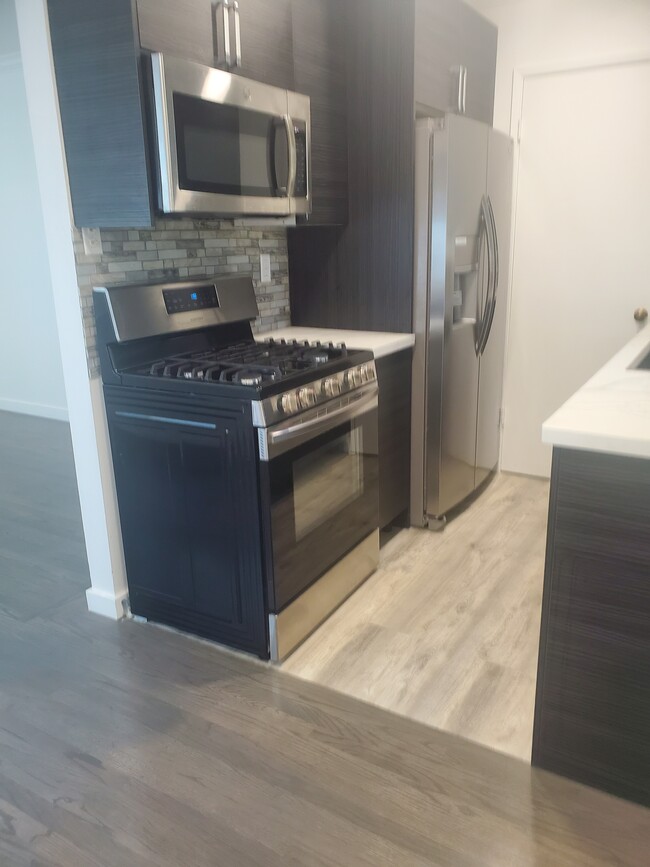 Remodeled Kitchen - 1546 Arch St