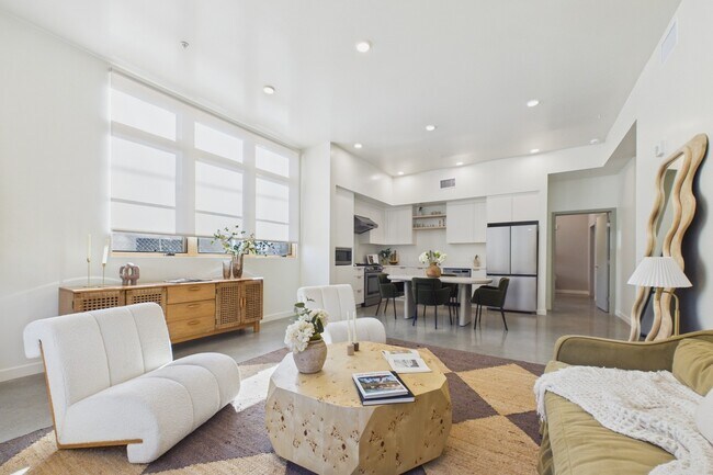 Foto del interior - Given Highland Park