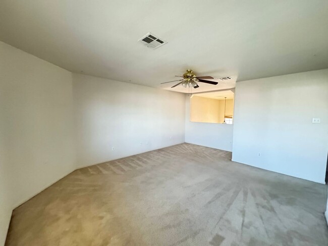 Foto del edificio - 3301 Bull Run Dr