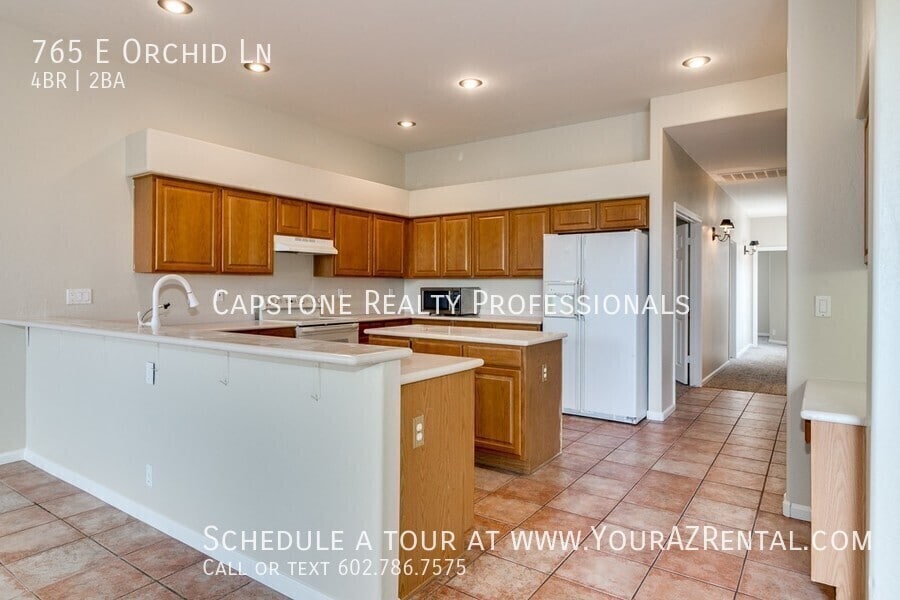 Photo - 765 E Orchid Ln-