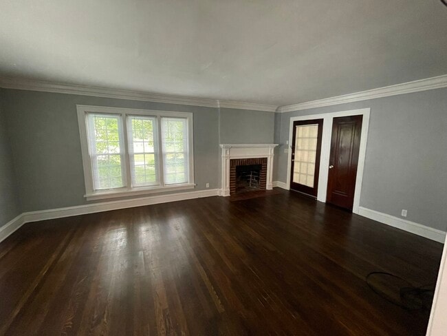 Building Photo - 3562 Riedham Rd