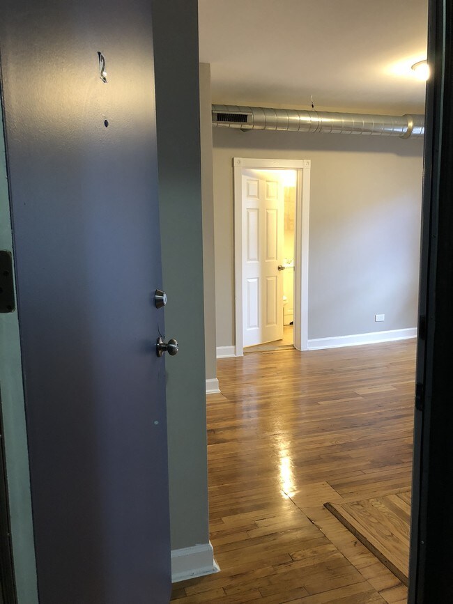 Building Photo - 3554 W 15th St