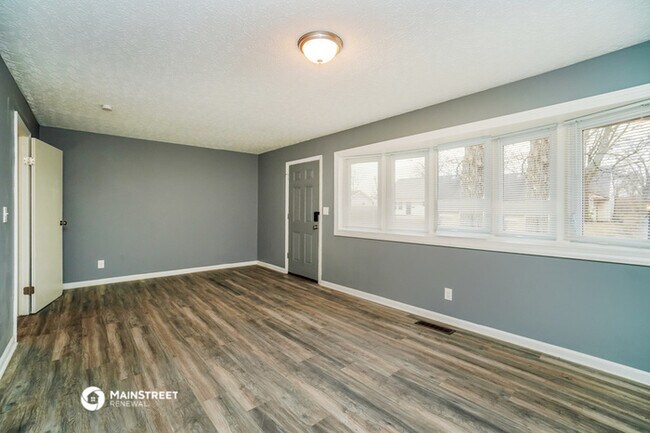 Building Photo - 1295 Elderwood Ave