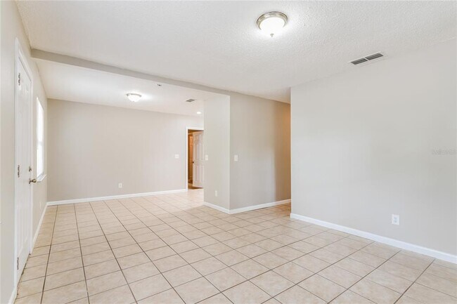 Foto del edificio - 7503 N Dartmouth Ave