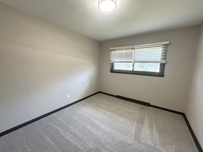 Foto del edificio - N54W15356 Beaver Dr