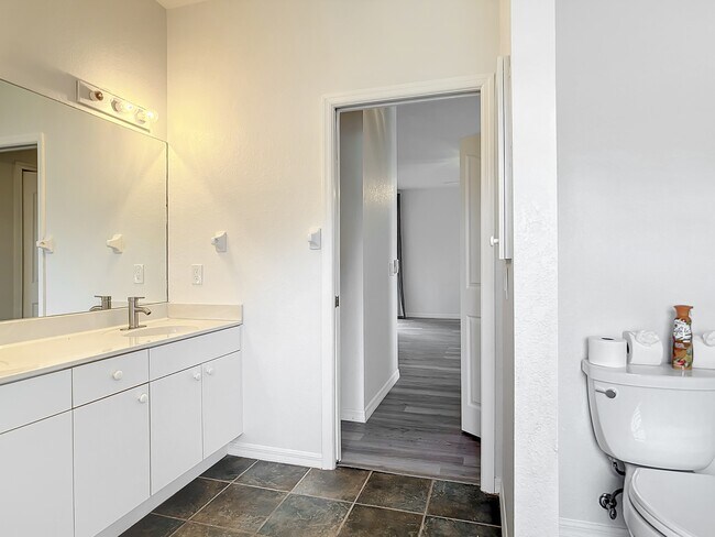 Foto del edificio - 3797 Acorn St