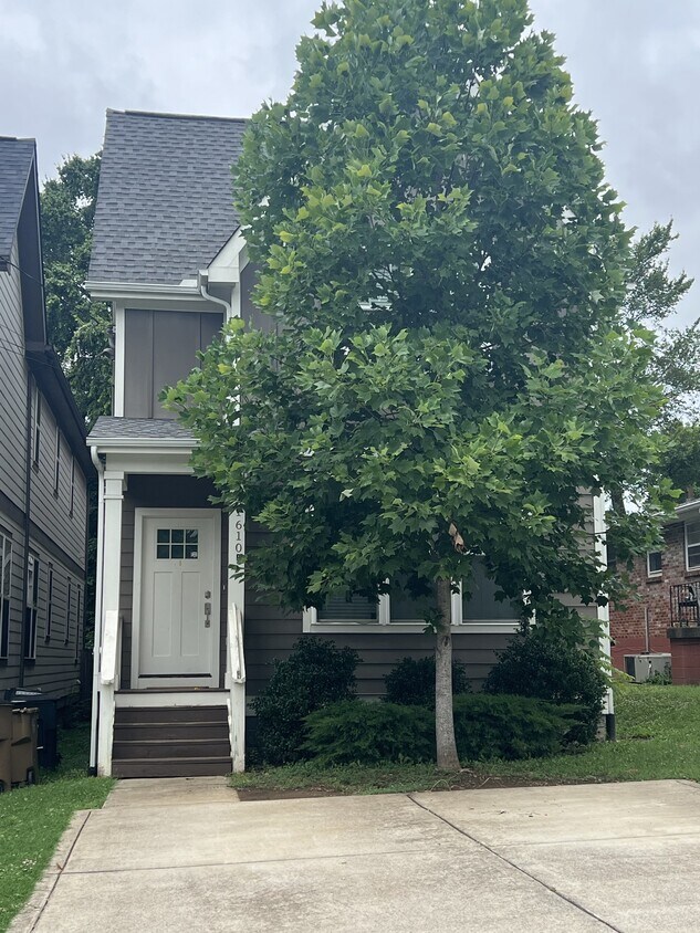 1610B Northview Ave, Nashville, TN 37216 House Rental in Nashville