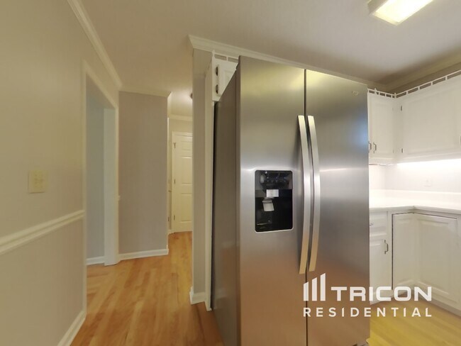 Foto del edificio - 1010 Maidstone Ct