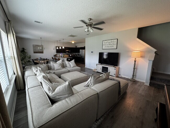 Foto del edificio - Home for Rent