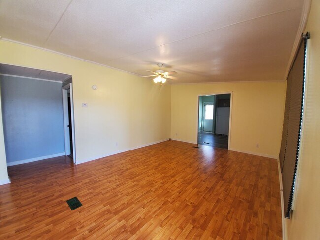 Building Photo - 9435 Sandy Creek ~ Bethany South