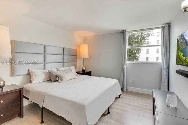 Foto del edificio - 1250 Alton Rd