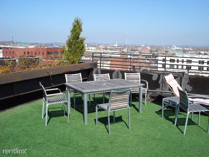 Primary Photo - 1 br, 1 bath Condo - 2318 1st Ave N 102 Un...