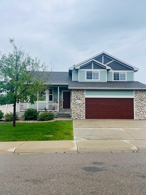 Primary Photo - Charming 3 beds 2.5 baths in Firestone