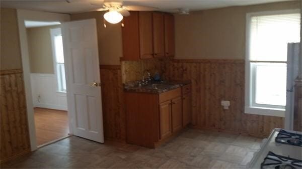 Building Photo - 7 Congress St