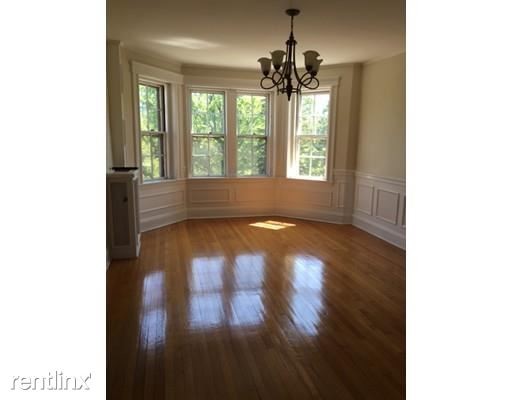 Building Photo - 2 br, 1 bath  - 246 Brattle St