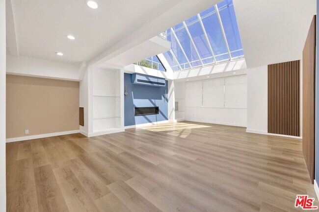 Building Photo - 4051 Weslin Ave